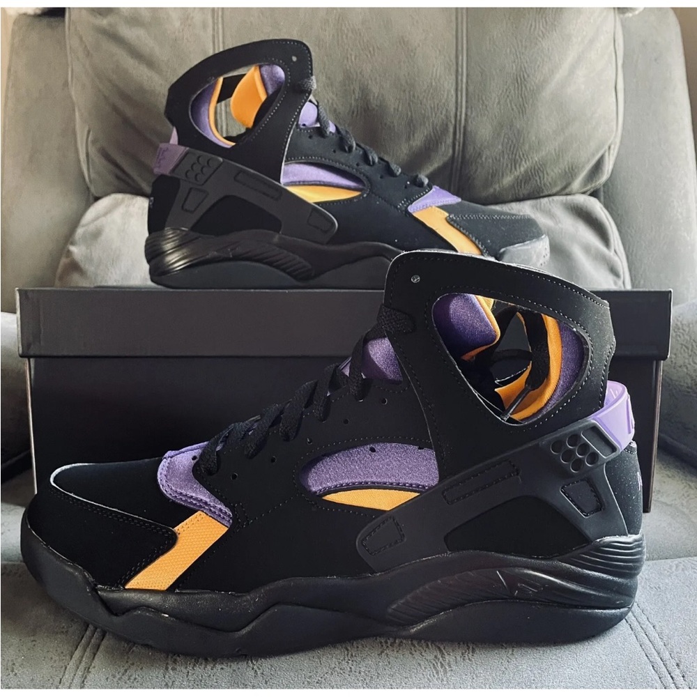 2023 Nike Air Flight Huarache Lakers Away Kobe Bryant PE Size -10